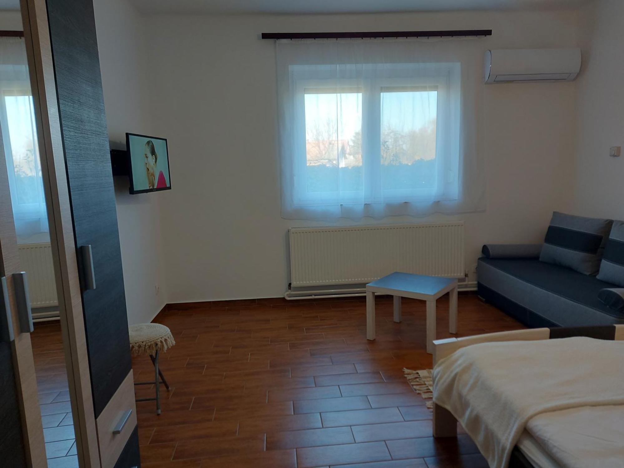 Potyka Apartman ทิสซาฟือแรด ภายนอก รูปภาพ