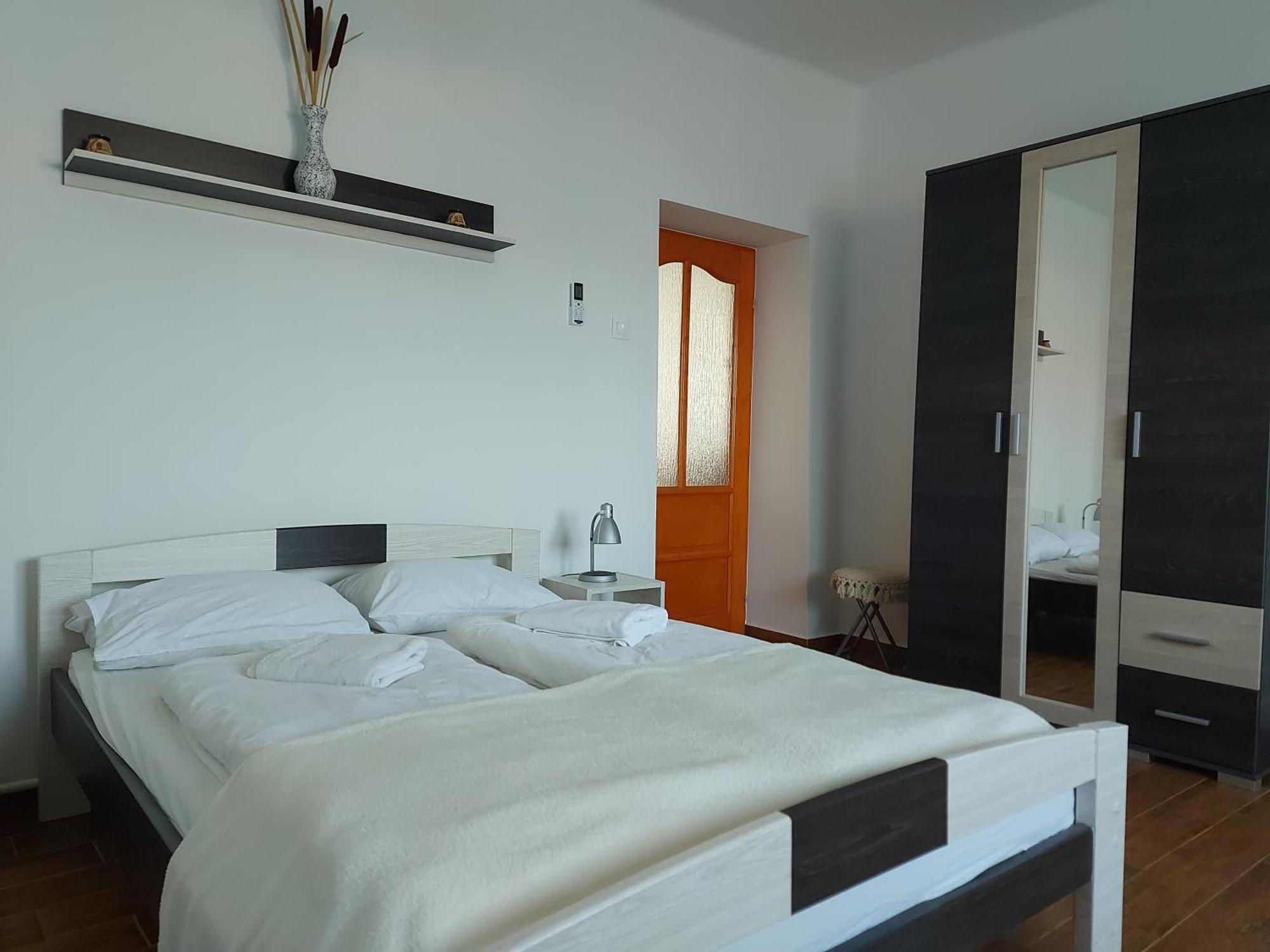 Potyka Apartman ทิสซาฟือแรด ภายนอก รูปภาพ