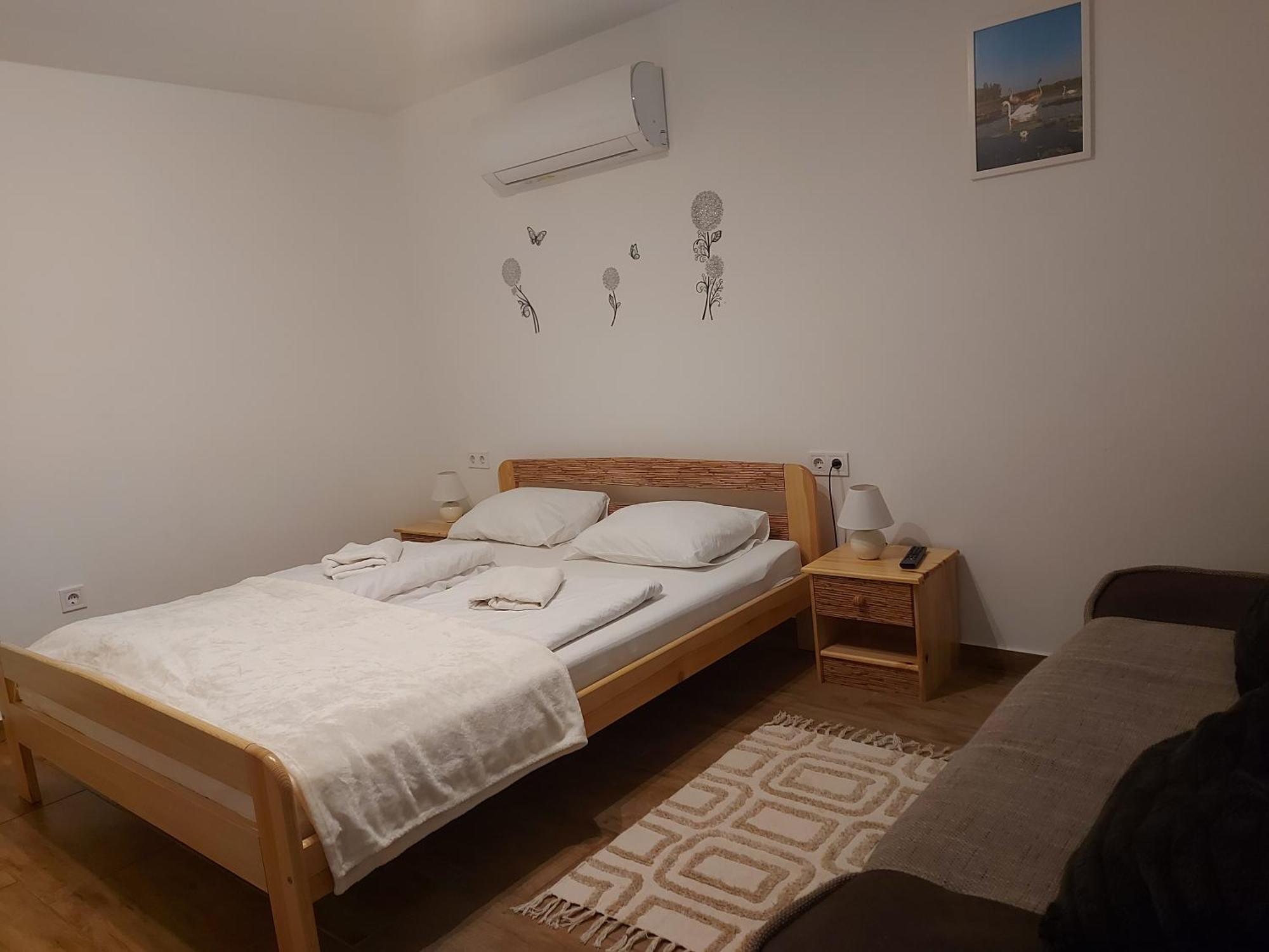 Potyka Apartman ทิสซาฟือแรด ภายนอก รูปภาพ