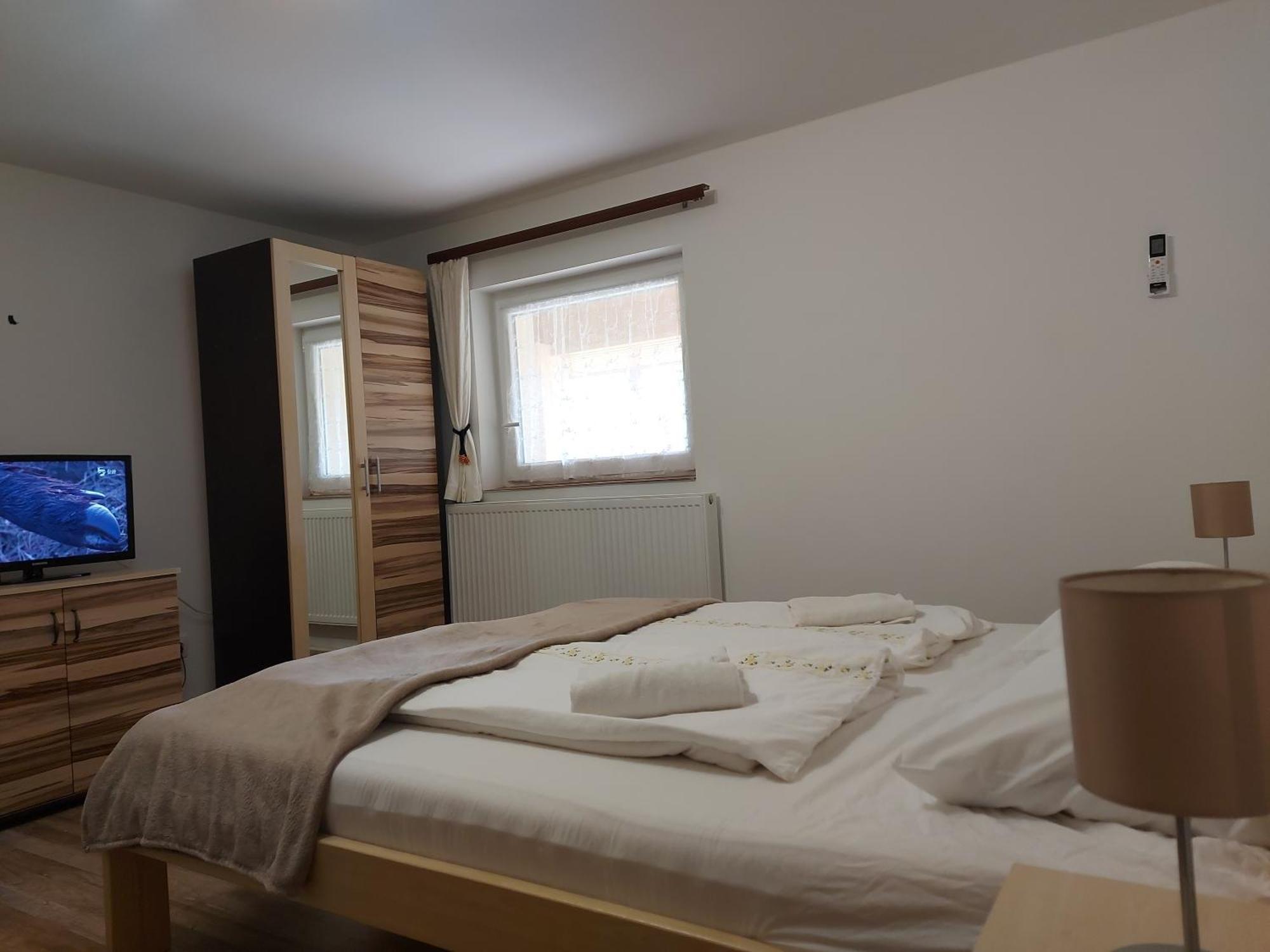 Potyka Apartman ทิสซาฟือแรด ภายนอก รูปภาพ